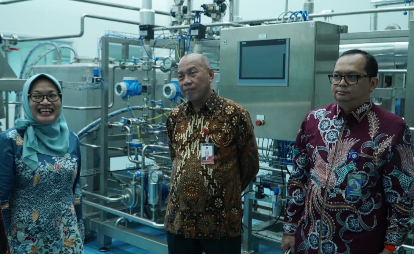 DORONG PENGUATAN INDUSTRI FARMASI NASIONAL: BALAI KEMENPERIN SEDIAKAN FASILITAS PRODUKSI OBAT BAHAN ALAM
